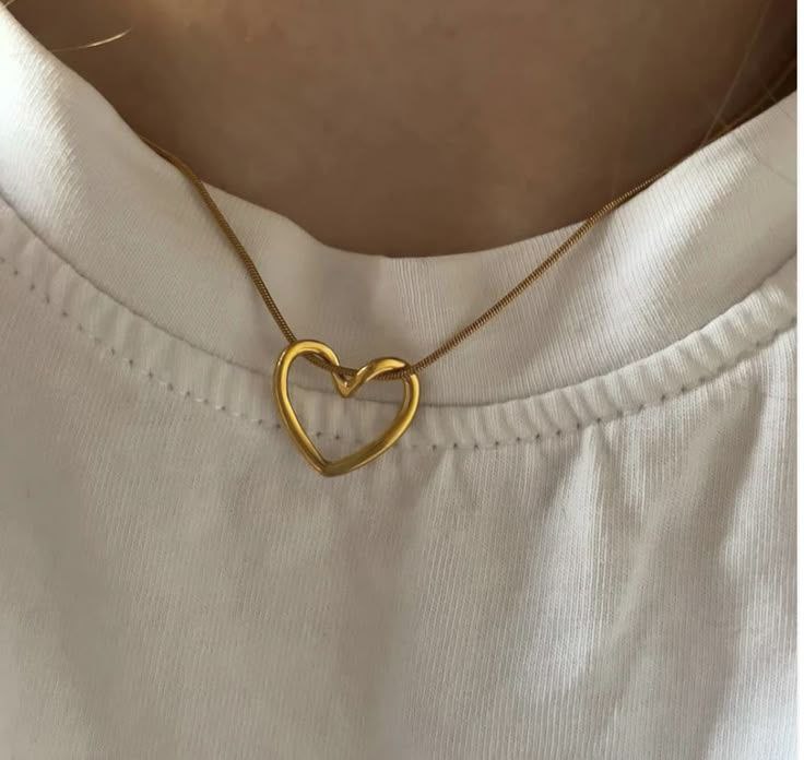 Heart Pendant Necklace