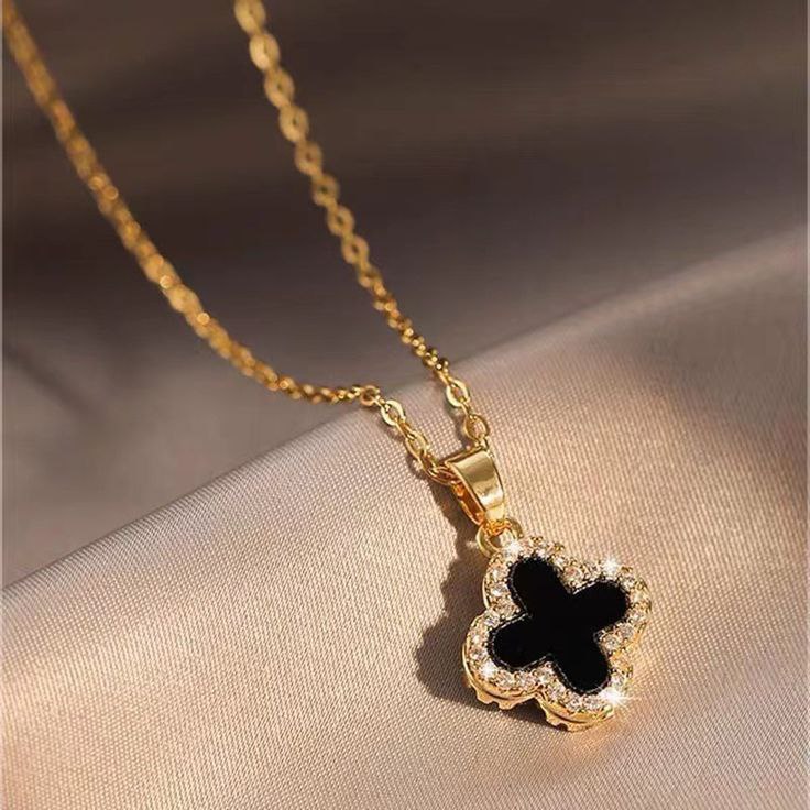 van cleef necklace