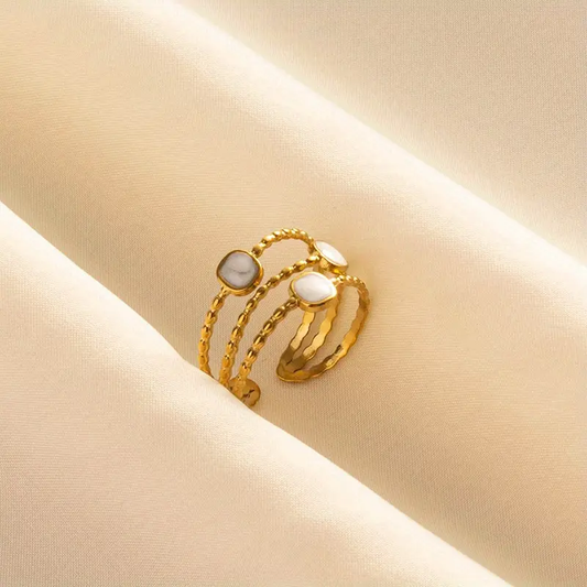 3 White Sisters Ring