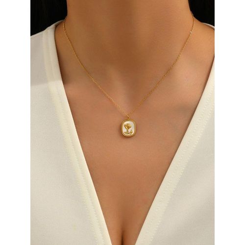A rose chain Necklace