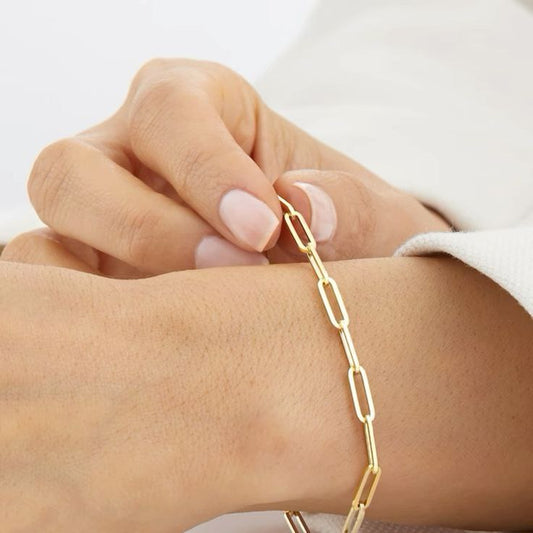 Paperclip bracelet